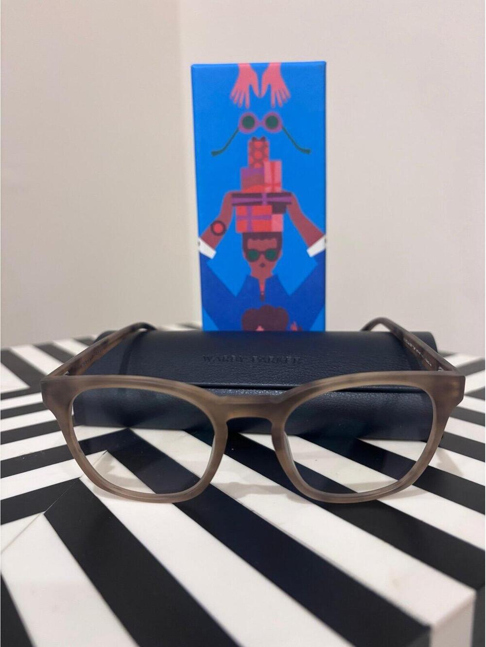 Warby Parker Felix Eyeglasses – Matte Brown Frame 48-19-140